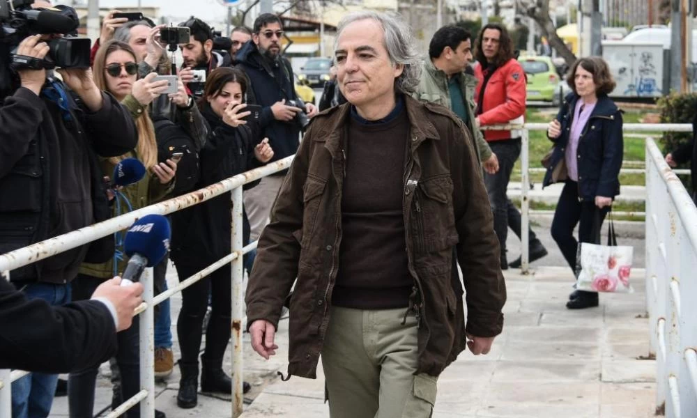 Γιατροί του Κουφοντίνα ζητούν την μεταφορά του σε νοσοκομείο κρατουμένων